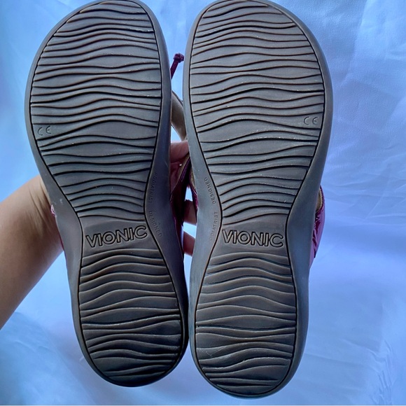 Vionic Women’s Red Bow Patent Leather Flip Flops Support Sandals Size 10, C - Picture 3 of 3